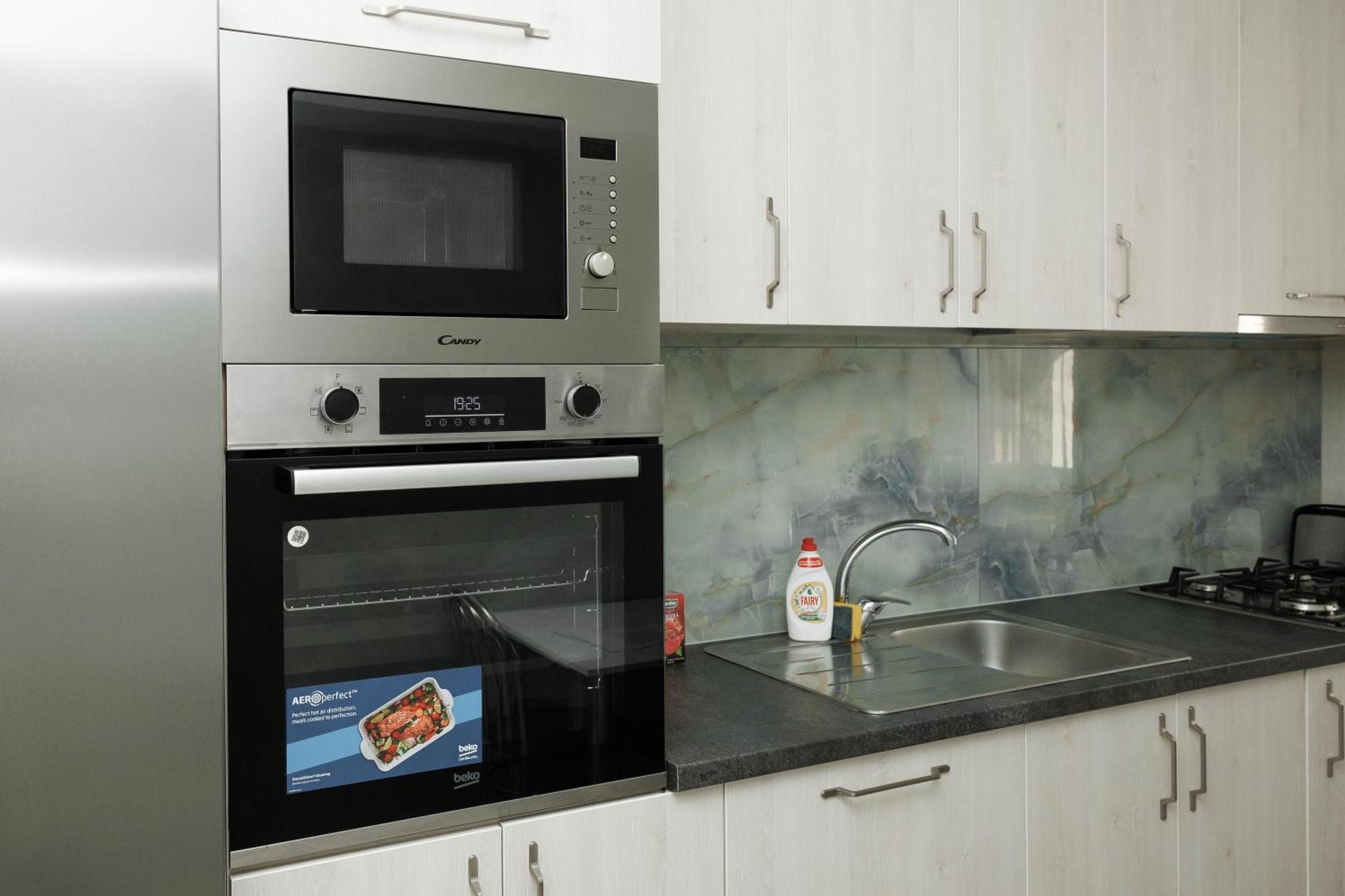 Exclusive Ultracentral Apartments And Studios #Enescu#Universitatii#수체아바 외부 사진